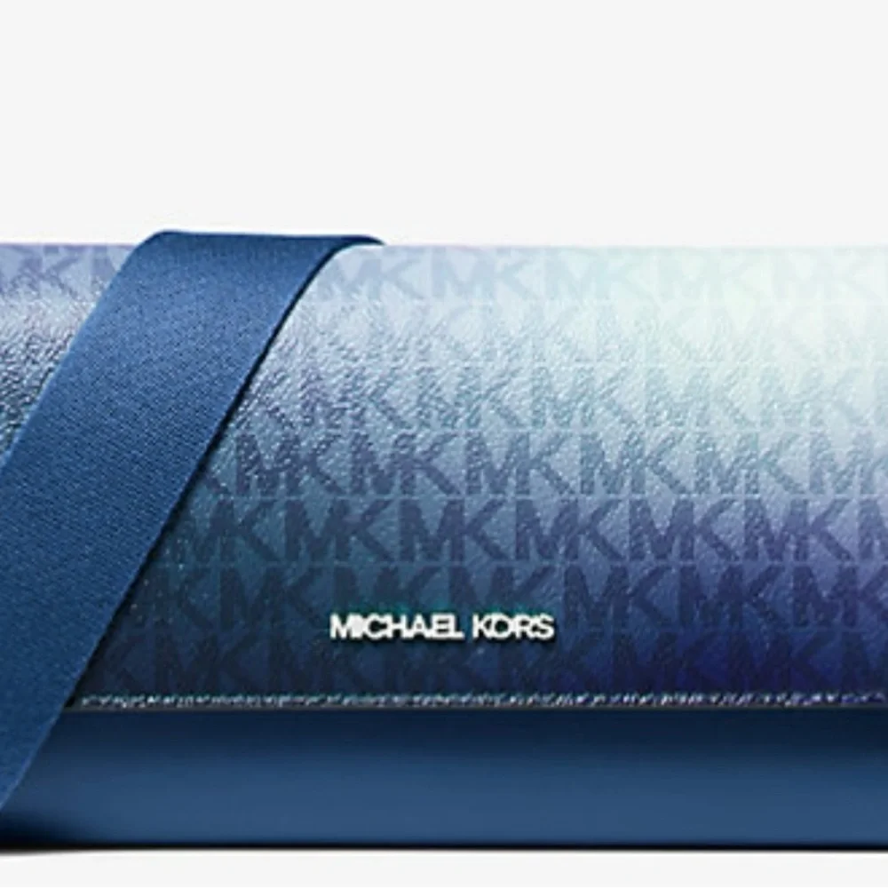 Michael Kors Jet Set Bag - Picture 1 of 3
